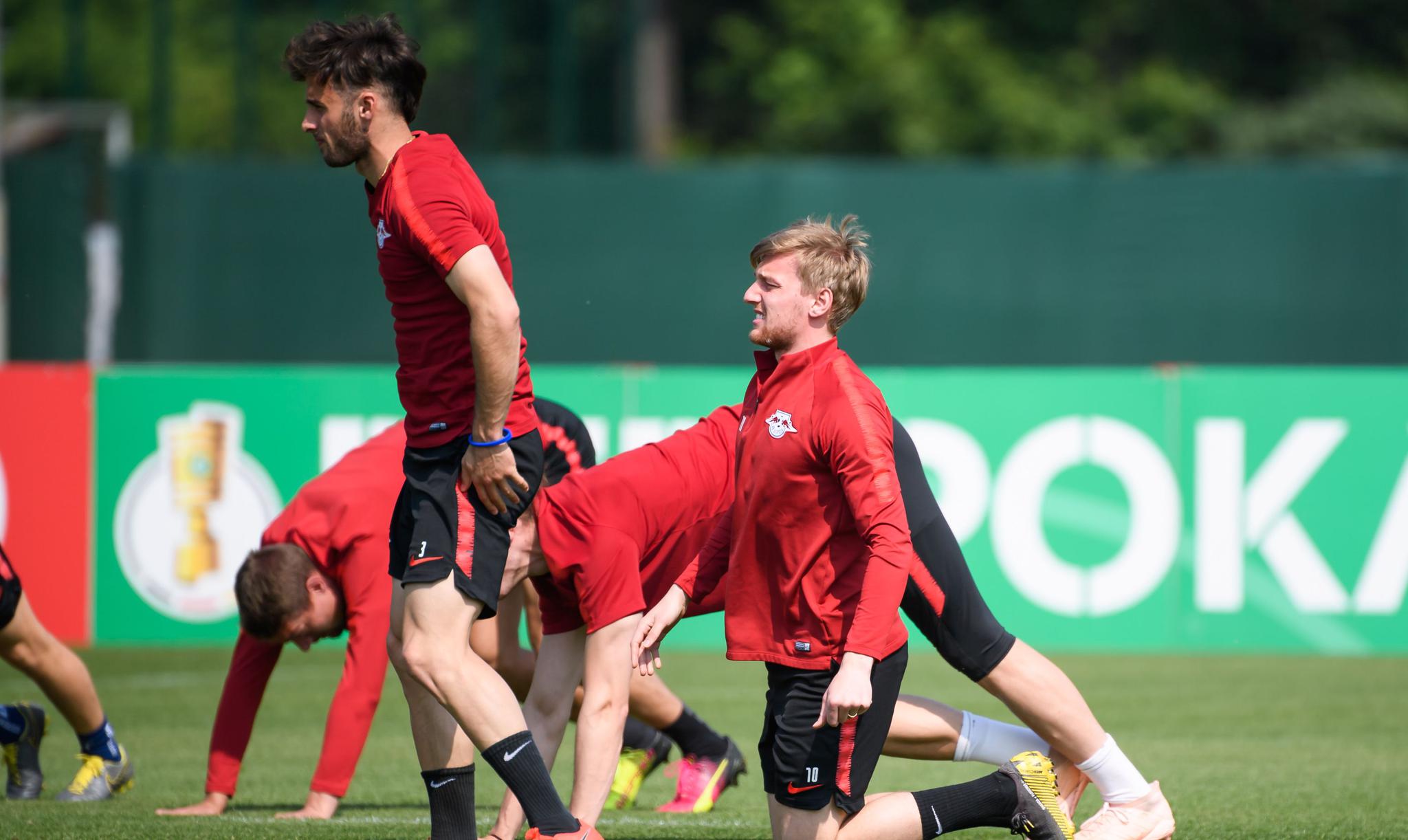 赛前奥兰多魔术备战德国杯，豪取连胜细节曝光，底气十足，更衣室氛围转暖-爱游戏娱乐