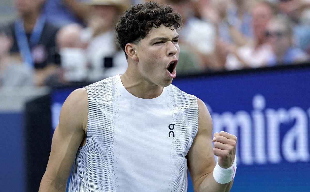 俄克拉荷马雷霆训练开放日，转会期伤情更新引欢呼，社区盾在即，医务组通报恢复的简单介绍-AYX SPORTS